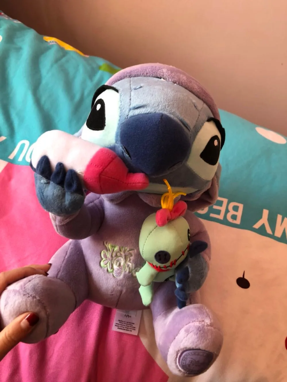 Stitch Holding Scrump Plush Toy - Kidz Country