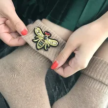 Gtglad новое поступление высокое качество супер толстые шерстяные носки для женщин зимние носки ручной работы с вышивкой пчелы