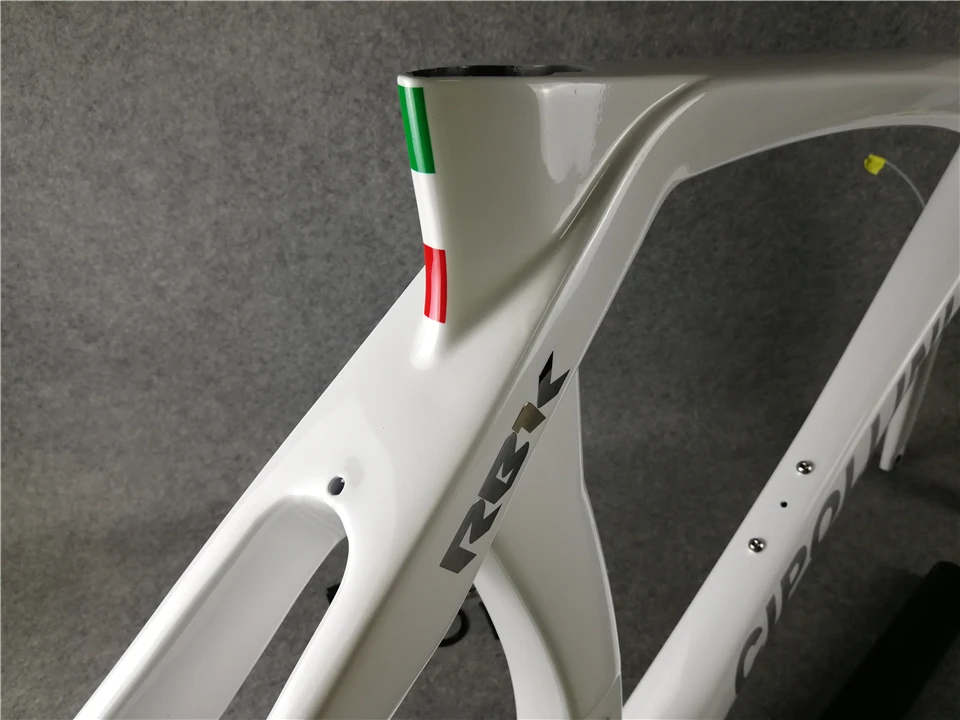 Clearance 2018 Silver logo White T1000 3K/1K Matte/Glossy MCipollini RB1K THE ONE carbon road frame Cipollini XXS/XS/S/M/L/XL 2 Clearance 2018 Silver logo White T1000 3K/1K Matte/Glossy MCipollini RB1K THE ONE carbon road frame Cipollini XXS/XS/S/M/L/XL 2