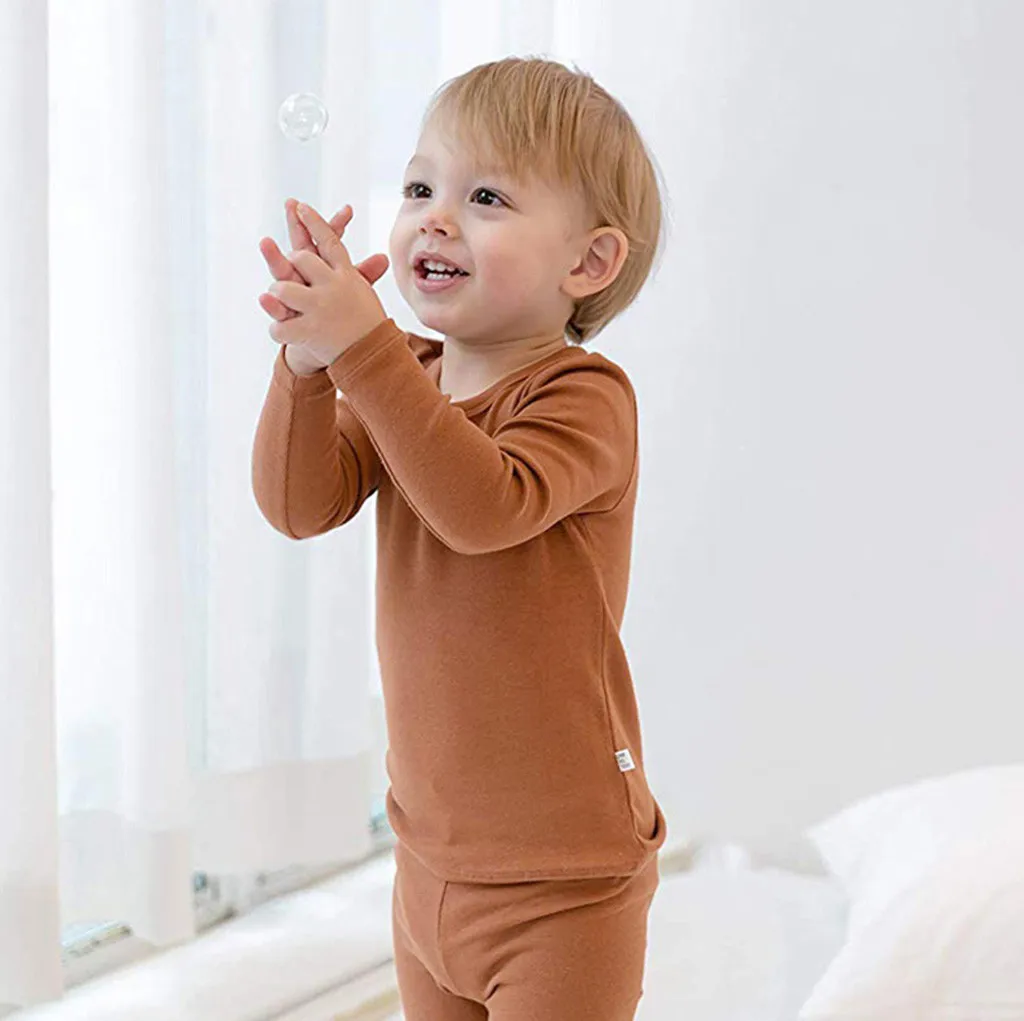 Для новорожденных комплект детской одежды одежда для малышей с длинными рукавами для мальчиков и девочек Однотонные Топы+ брюки пижамы набор ночного белья одежда для малышей