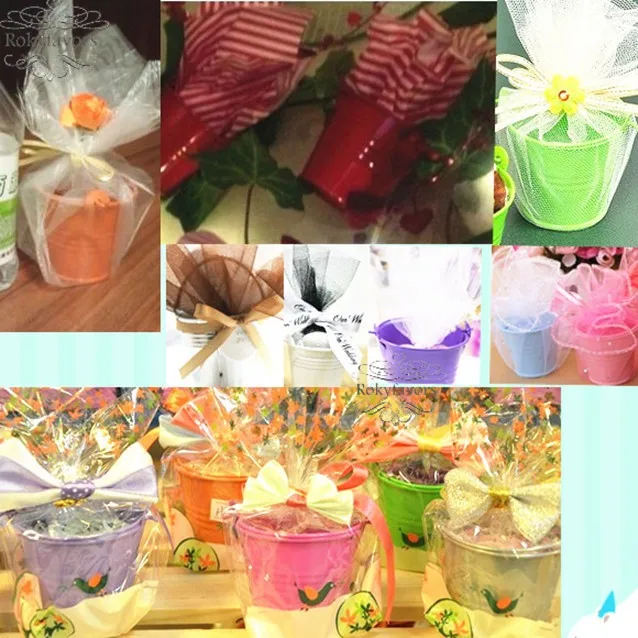 colors tin pails