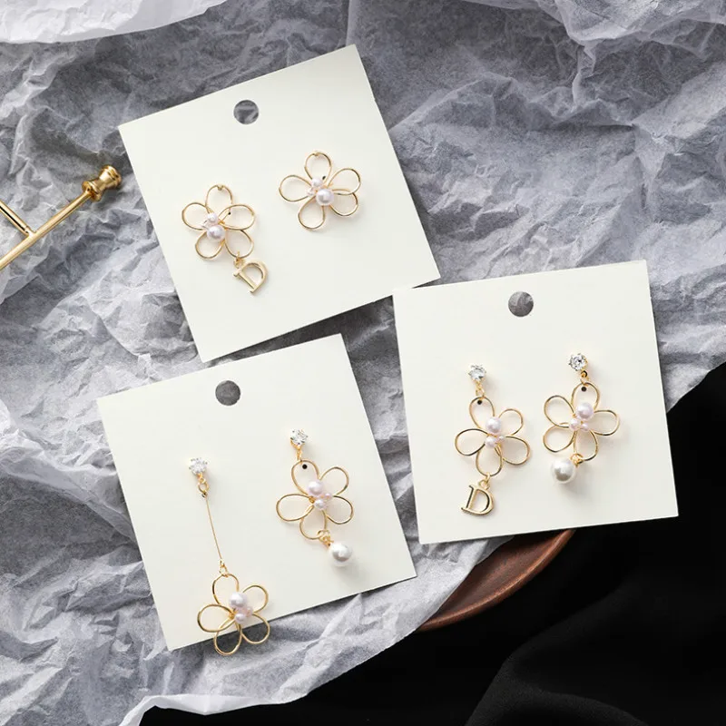 

Trendy Simulated-pearl Plant Women Dangle Earrings Metal Pearl Flower Zircon Asymmetric Hollow Earrings Bohemian Earrings