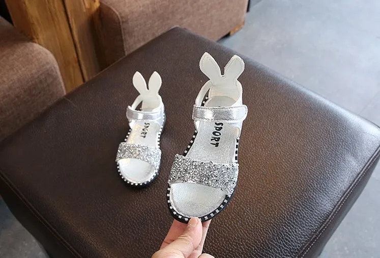 Летняя детская обувь; модная детская обувь принцессы; стразы; уши кролика; повседневные сандалии для девочек; размеры 21-30
