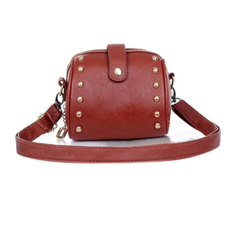 

2017 Rivets Bag Single Shoulder Bag PU Messenger Bag  LXX9