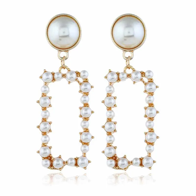 10558733402_1079086986