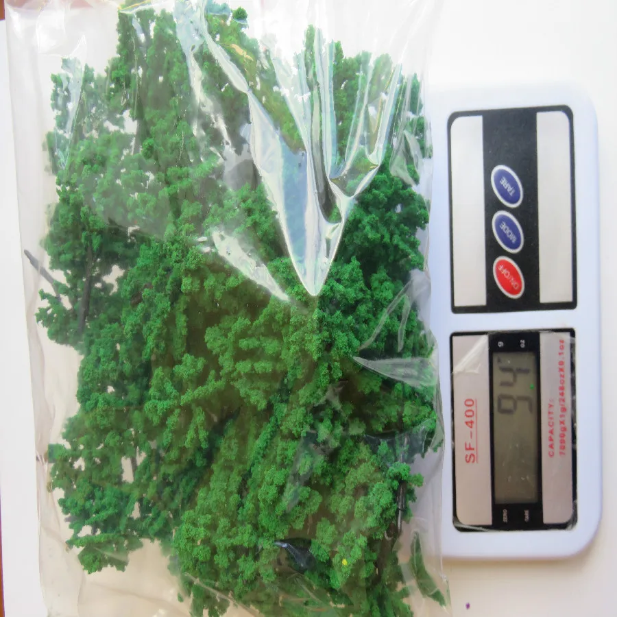 scale green tree (12)