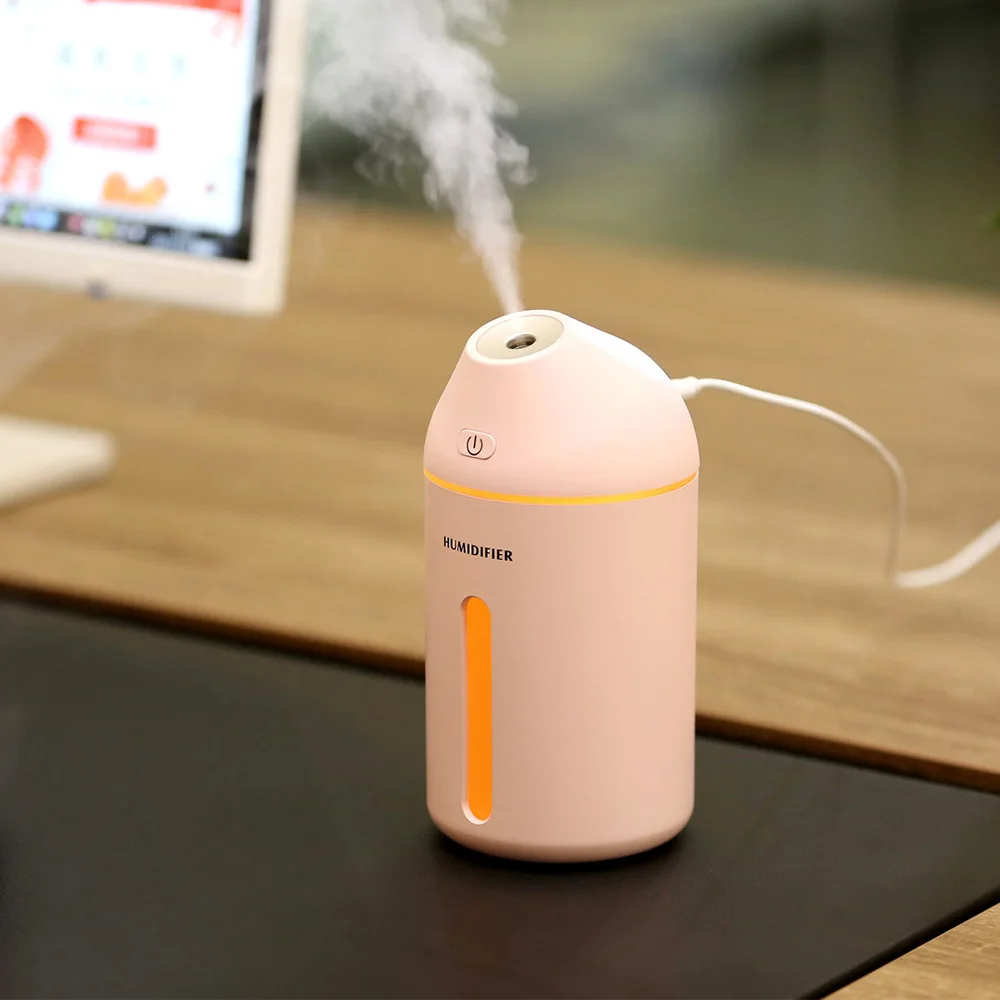 

USB Air Humidifier for Car Mini Purifier with LED Light Ultrasonic Electric Mini Aroma Essential Oil Diffuser