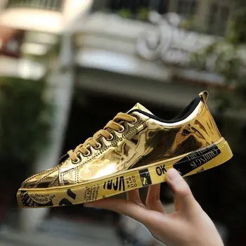 

Men Skateboarding Shoes 2019 New Style Male Traning Sports Shoes Men Sneakers Fitness Trend Flats Trainers Shiny Gold