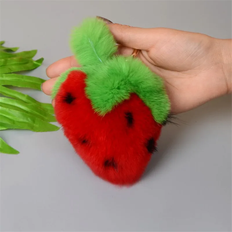

Fashion Pom Pom Rex Rabbit Fur Keychain Woman Bag Charms Car Keychain Strawberry Key Ring Chain Jewelry Man Keyring Trinket Gift