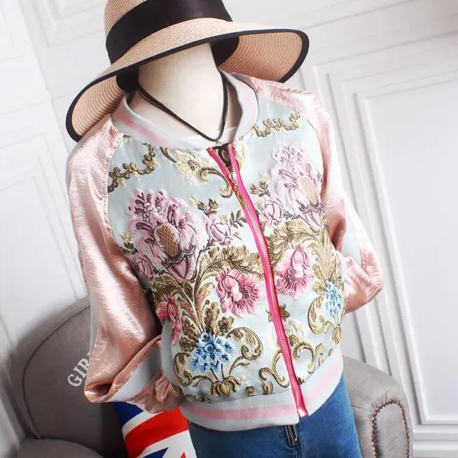

AMBMCM 2017 New Fashion Print Flower Embroidery Womens Bomber Jacket Baseball Ladies Pilots Outerwear Harajuku Coat Women Tops