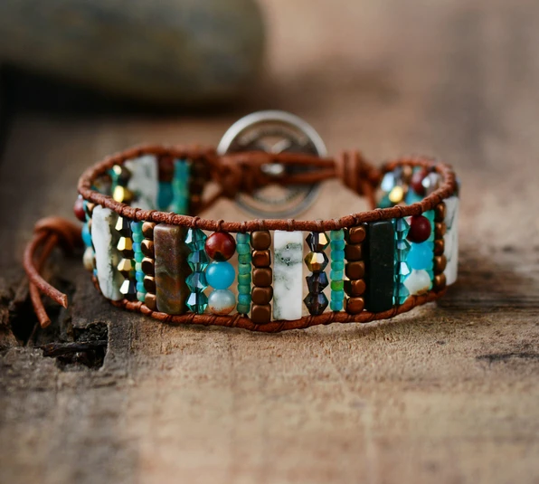 Для женщин Boho браслеты, натуральные камни круглые хрустальные бусины из натуральной кожи Обёрточная Бумага браслет полудрагоценный камень из бисера Браслет-манжета