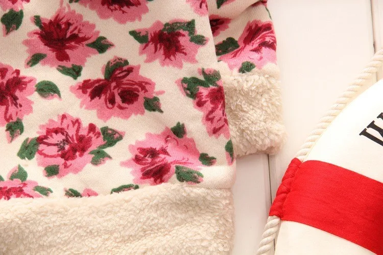 2948724806_171419574