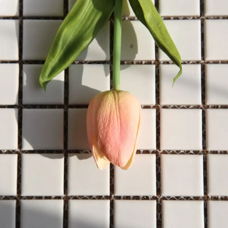 Искусственные цветы из ПУ-тюльпаны, 35,5 см, свадебные украшения для автомобиля, мини тюльпан для украшения дома и сада, аксессуары, искусственные цветы - Цвет: Шампанское