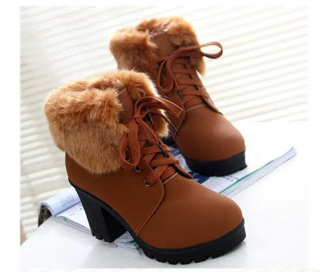 Новые модные женские ботинки на шнуровке; Новинка года; бархатные теплые ботинки на высоком каблуке; женская обувь; женские зимние ботинки