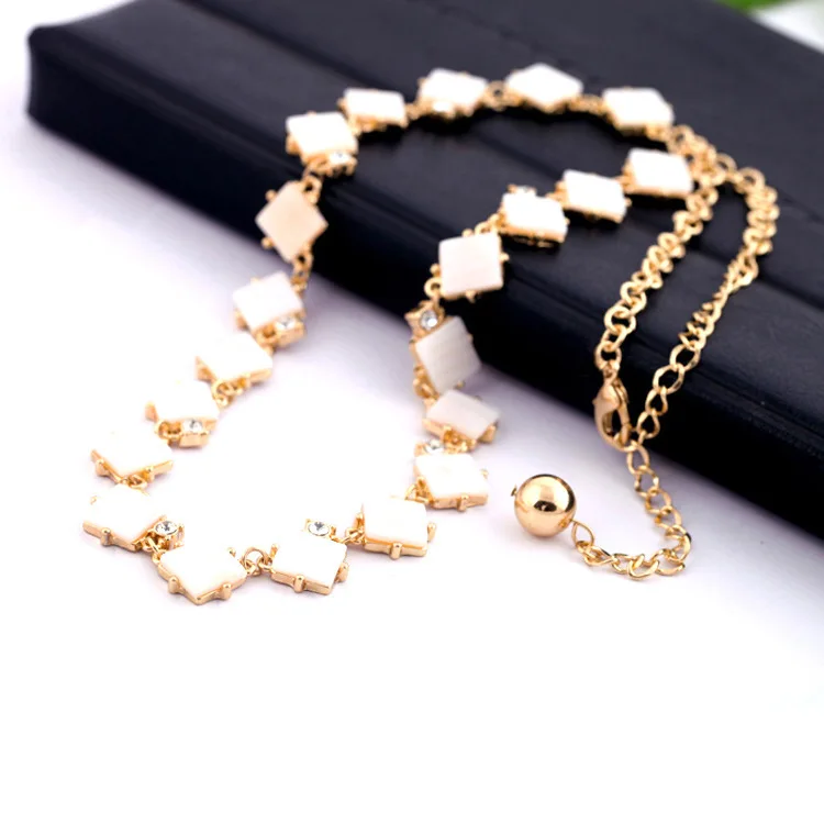 light weight gold necklace set designs 