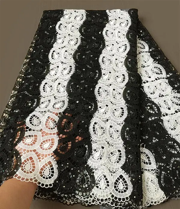 Черный белый шнур кружевной ткани африканских гипюр кружева 5 ярдов за штуку 6170 высокое качество - Цвет: White Black