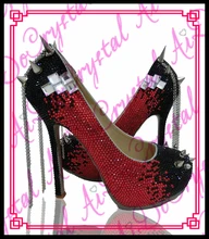 Aidocrystal 2016 Sexy Abend Hochzeit Schuhe Rot und Schwarz Kristallabsatzschuhe mit Niet Chian für Frauen