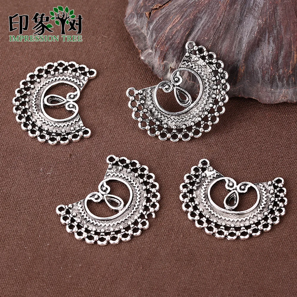 

3pcs 27*28mm Zinc Alloy Tibetan Silver Flat Retro Ethnic Style Handmade Charms Accessories For DIY Jewelry Bracelet Necklace 957