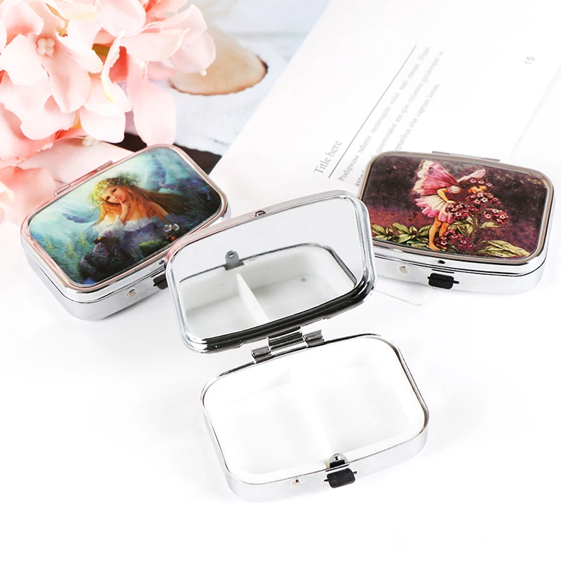 

2 Grids Medicine Case Portable Durable Metal Rectangle Medicine Organizer Pill Box Case Random Pattern Holder Container Tablet