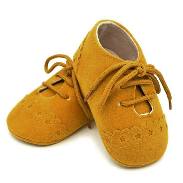 Популярная детская обувь; Новинка года; сезон осень-весна; обувь для новорожденных мальчиков и девочек; Нескользящие мягкие детские повседневные кроссовки с блестками - Цвет: Цвет: желтый
