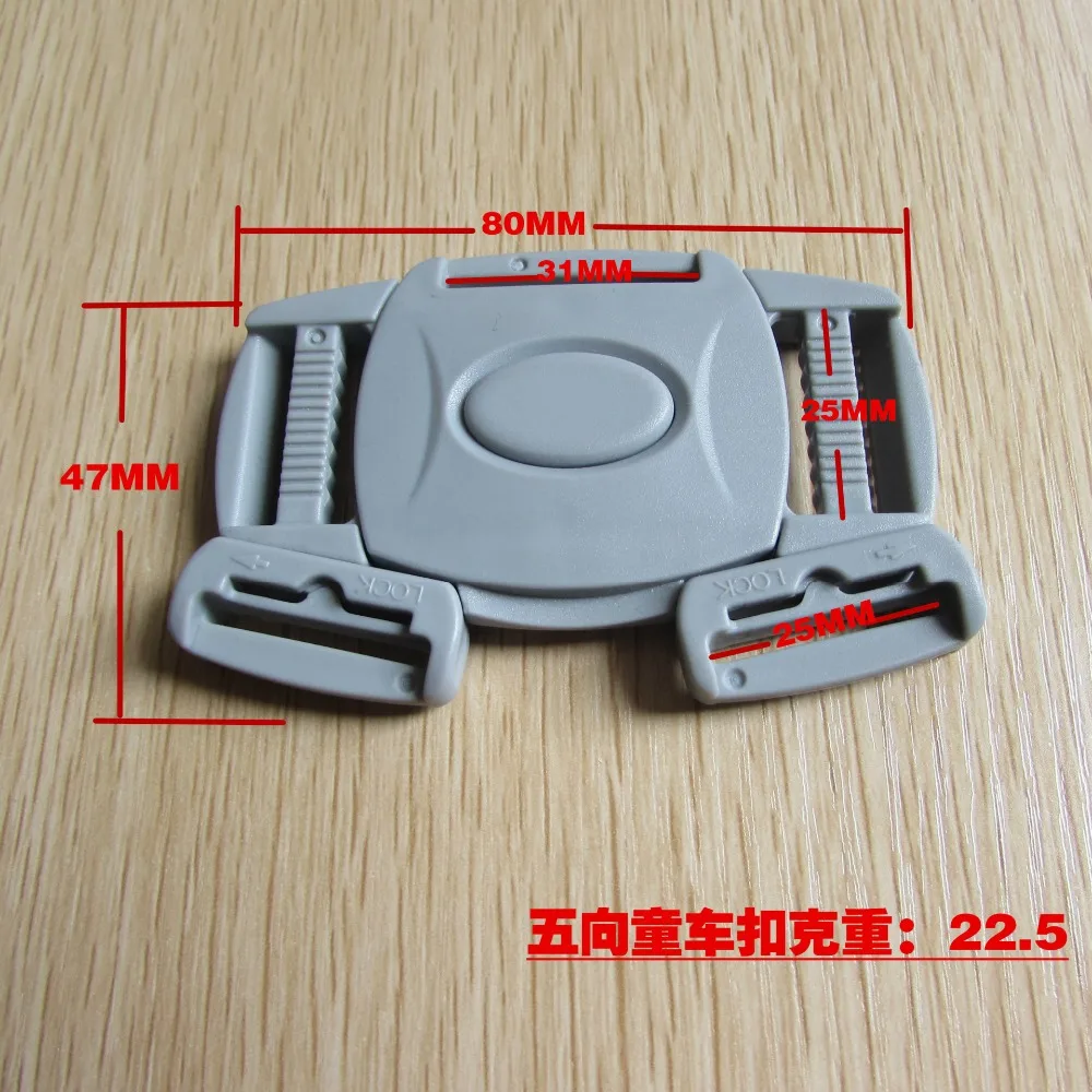 Multi-point buckle for restraint system