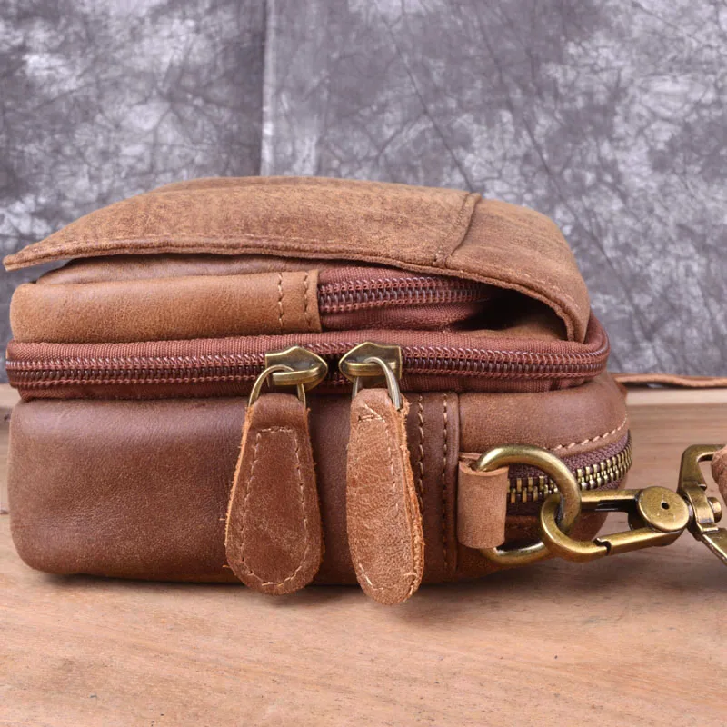 AETOO Men's casual shoulder bag, horizontal fashion leather crossbody bag, youth large capacity head layer Cowhide man bag