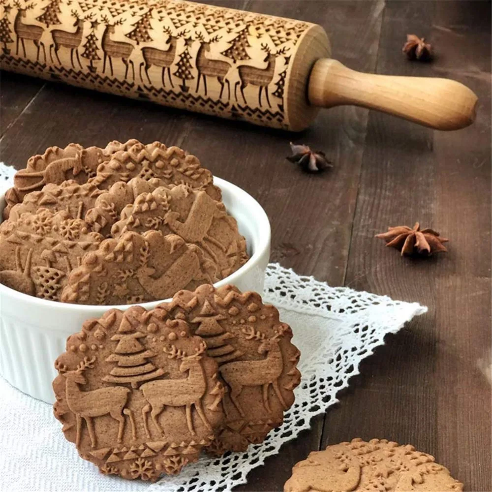 

Christmas Embossed Wooden Rolling Pin Baking Cookie Biscuit Fondant Cake Dough Engraved Carved Roller Reindeer Snowflake Navidad