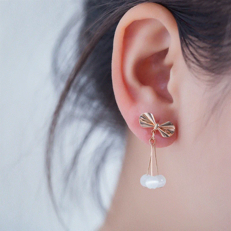 

Simple Sweet Bow Cherry Earrings 2019 Women's Earrings Fashion White Cat Eye Stone Earrings For Women Jewelry Accessories Gift