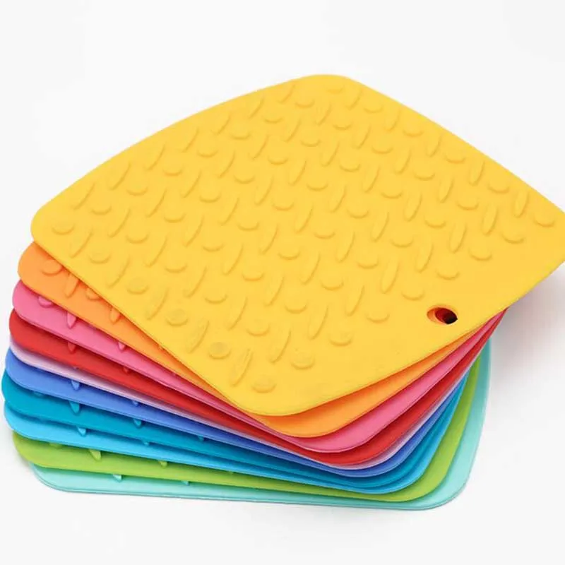 Multi Color 5pcs Durable Silicone Non slip Heat Resistant Mat Table