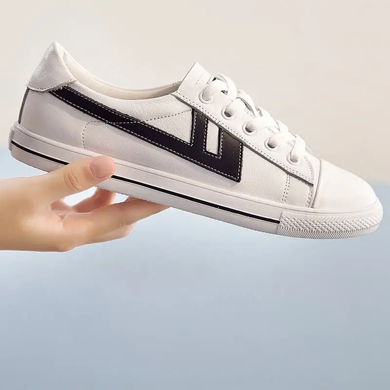 Casual Femmes Mode De Noir rouge Plat Chaussures Avec Sauvages Nouveau Cuir Printemps 2018 Simples Fztq0K