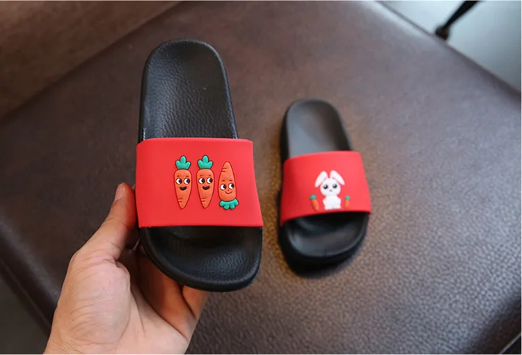 Sapatas dos Miúdos Sapatos para Meninos Sapatas dos Miúdos de Praia da Família Mãe do Bebê de Couro Crianças Chinelos Meninas Unicorn Macio 2020 Verão de Praia da Família 10 2018 Verão Sapatos para Meninos Sapatas Dos Miúdos de Praia Da Família