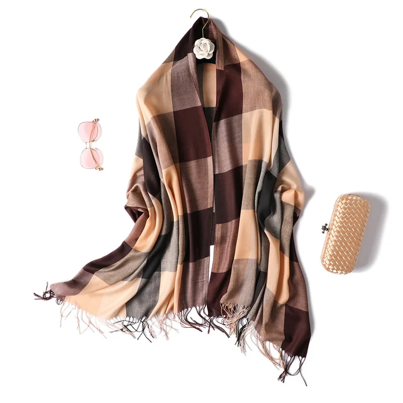 

2019 NEW winter plaid winter women scarf knitted Warm wool pashmina Wraps and shawls female bandana long tassel cashmere scarves