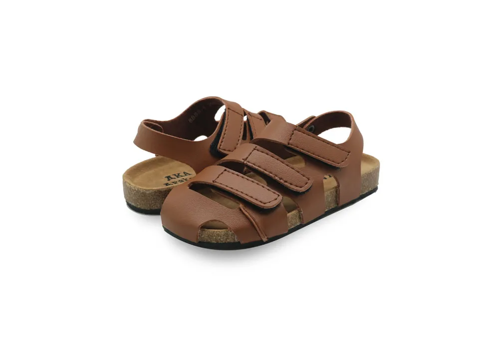 Apakowa/летние пробковые сандалии для мальчиков, детская модная пляжная обувь на плоской подошве с закрытым носком, повседневные сандалии-гладиаторы для малышей, Новинка