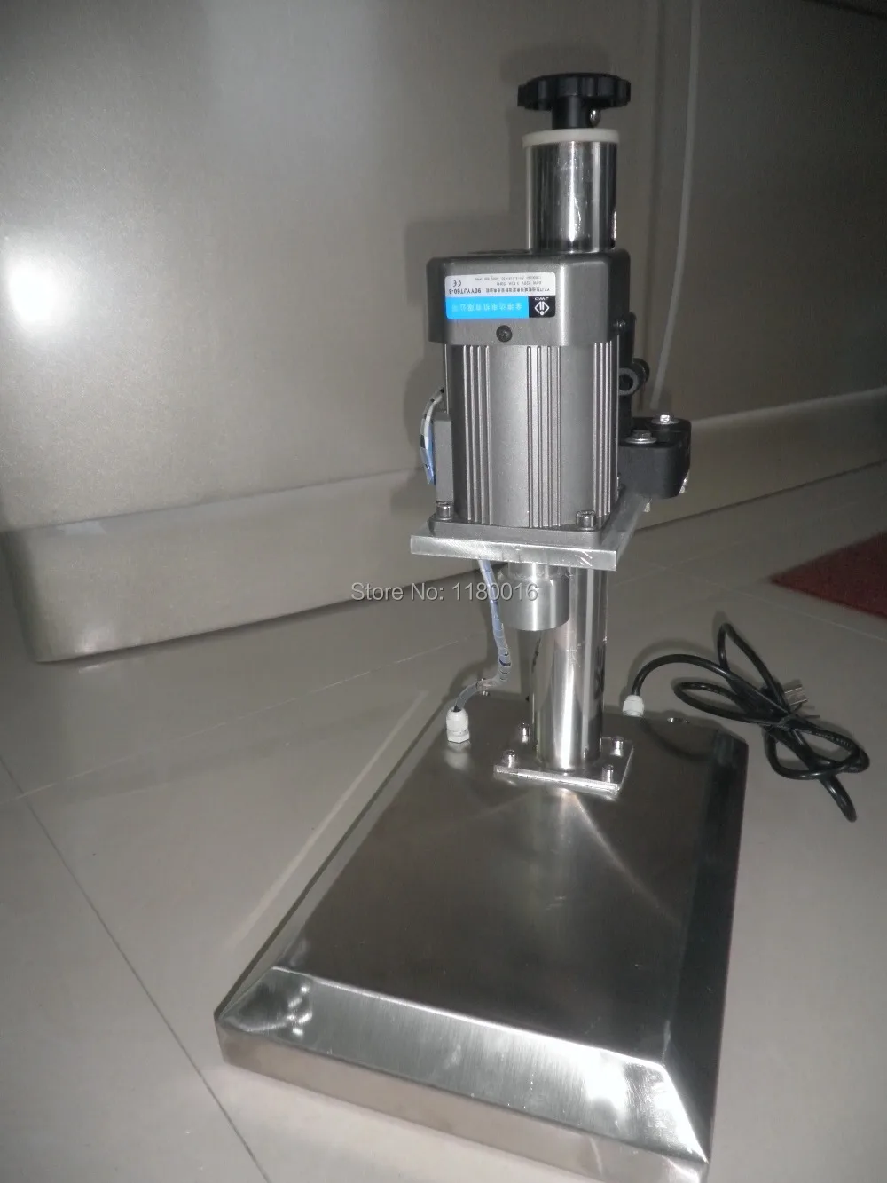 semi-automatic bottle capping machine,high speed plastic glass bottle sealing machinery_unique bottle capper with CE