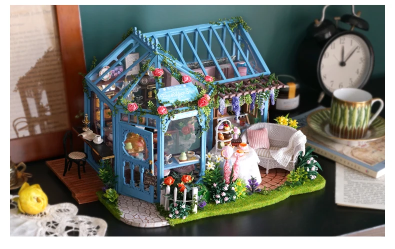 Casa em Miniatura com Móveis Blocos de Construção Brinquedos para Crianças Casa de Boneca Cutebee Faça Você Mesmo Música Poeira Capa Modelo A68 Led 4 Cheap ArquiteturaCasa DIYMiniaturas