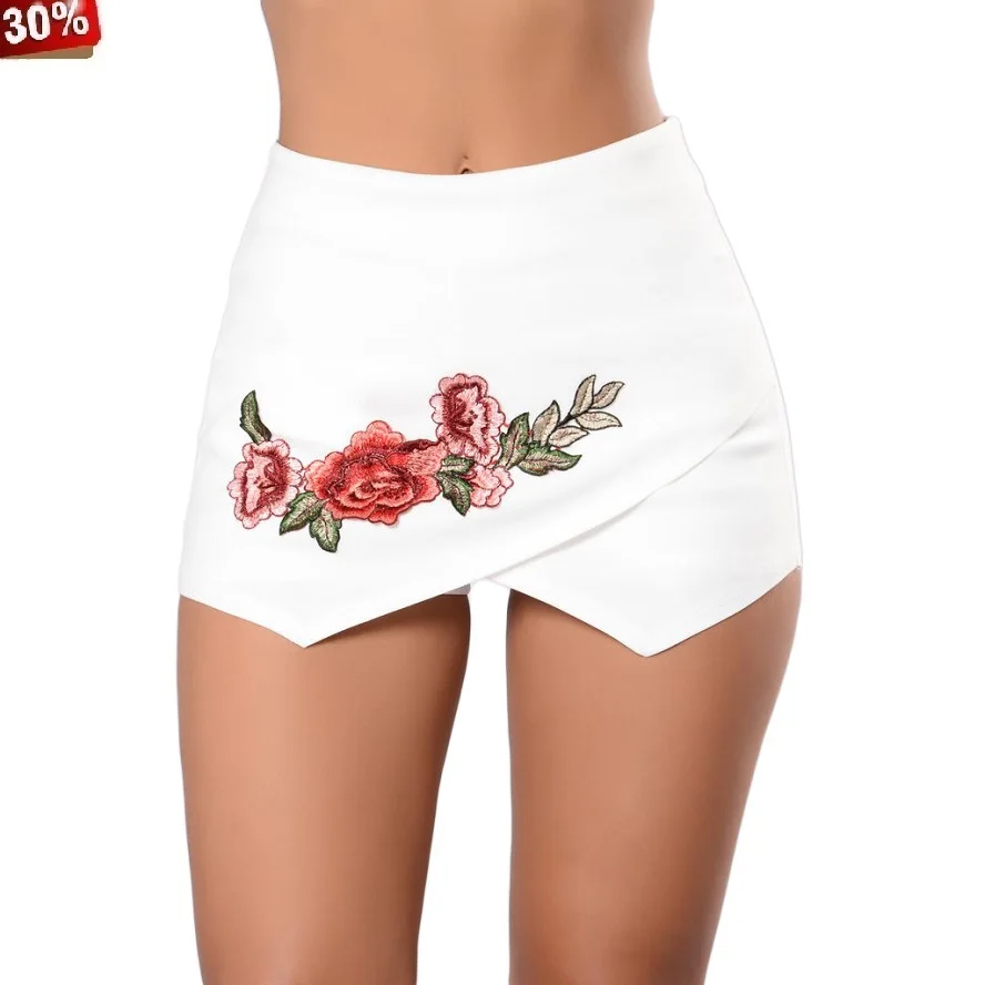 

Black High Wasted Shorts Vintage Floral Embroidered Shorts Women Rose Flower Embroidery Shorts Elastic Female Boyshorts