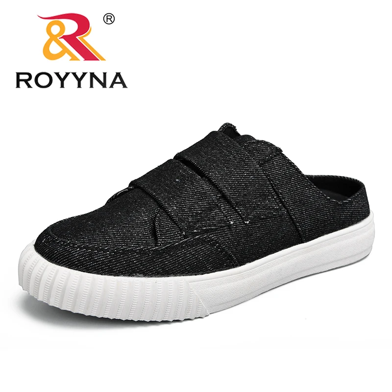 melhor Feminimo ROYYNA New Classics Estilo As Sapatilhas Das Mulheres Sapatas de Lona Chinelos Slip On Senhora Apartamentos Confortáveis Sapatos Casuais Femininas
