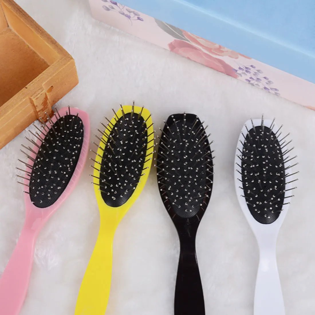 Wig Hair Care Anti-static Hair Detangles Massage Comb Hairs Brush Beard Comb Salon Barber Home Beauty Hairdressing Styling Tools Wig Hair Care Anti-static Hair Detangles Massage Comb Hairs Brush Beard Comb Salon Barber Home Beauty Hairdressing Styling Tools