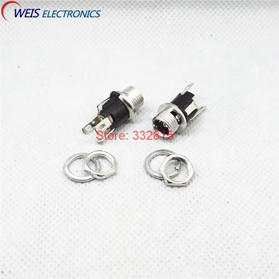 

100PCS DC-025M DC power socket DC025M 5.5 - 2.1MM sockets connector with nuts 3pins soldering ROHS Free shipping