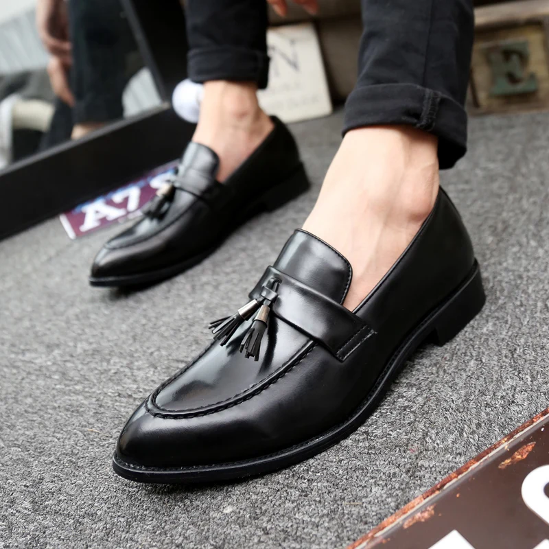 WOLF WHO Classic Men Shoes Breathable Comfortable Men Loafers Luxury Brand Men Dress Shoes For Wedding Dating Men's Flats X-199