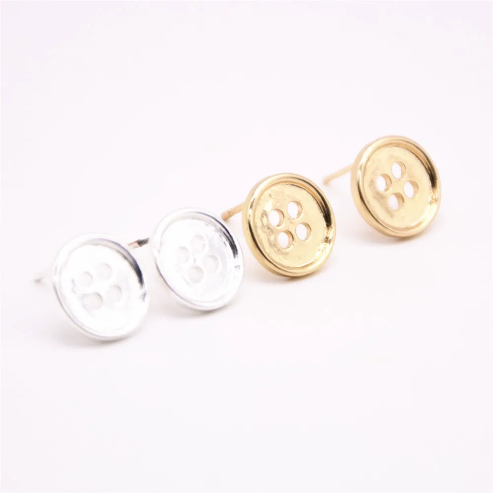 Little button stud earrings roundness Round pie shape with hole gold | Украшения и аксессуары