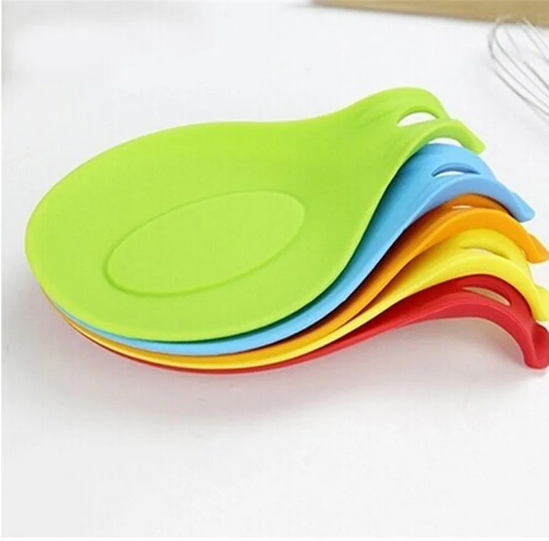 

2018 Home & Kitchen Kichen Accessories Flexible Silicone Heat Resistant Spoon Fork Mat