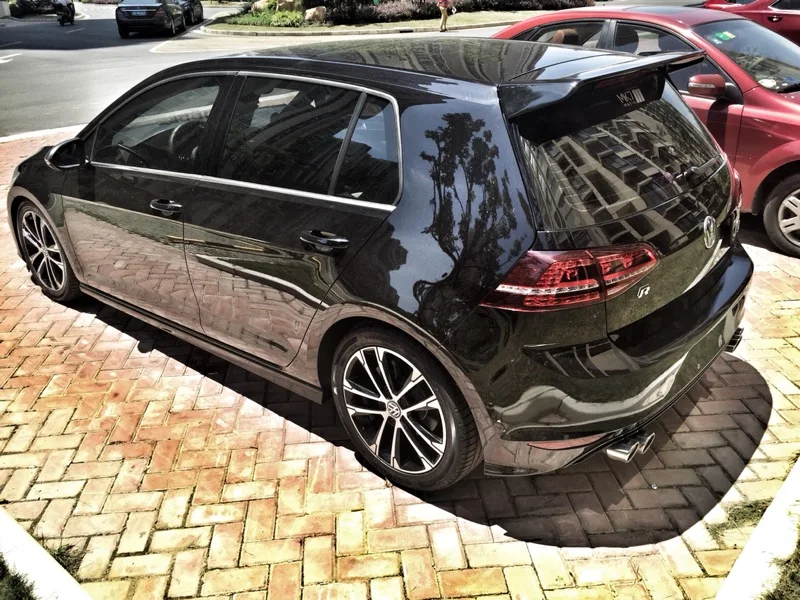 

GOLF MK7R Roof Spoiler- FRP Black Matte/ABS // Add-on Roof Spoiler For Golf R MK7 GTI