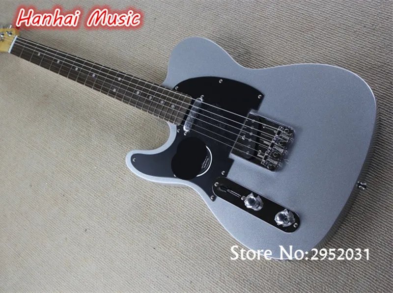 

Electric Guitar,Left-hand Version,Grey Twinkling Color,Black Pickguard,Chrome Hardware,22 Frets and can be Customized