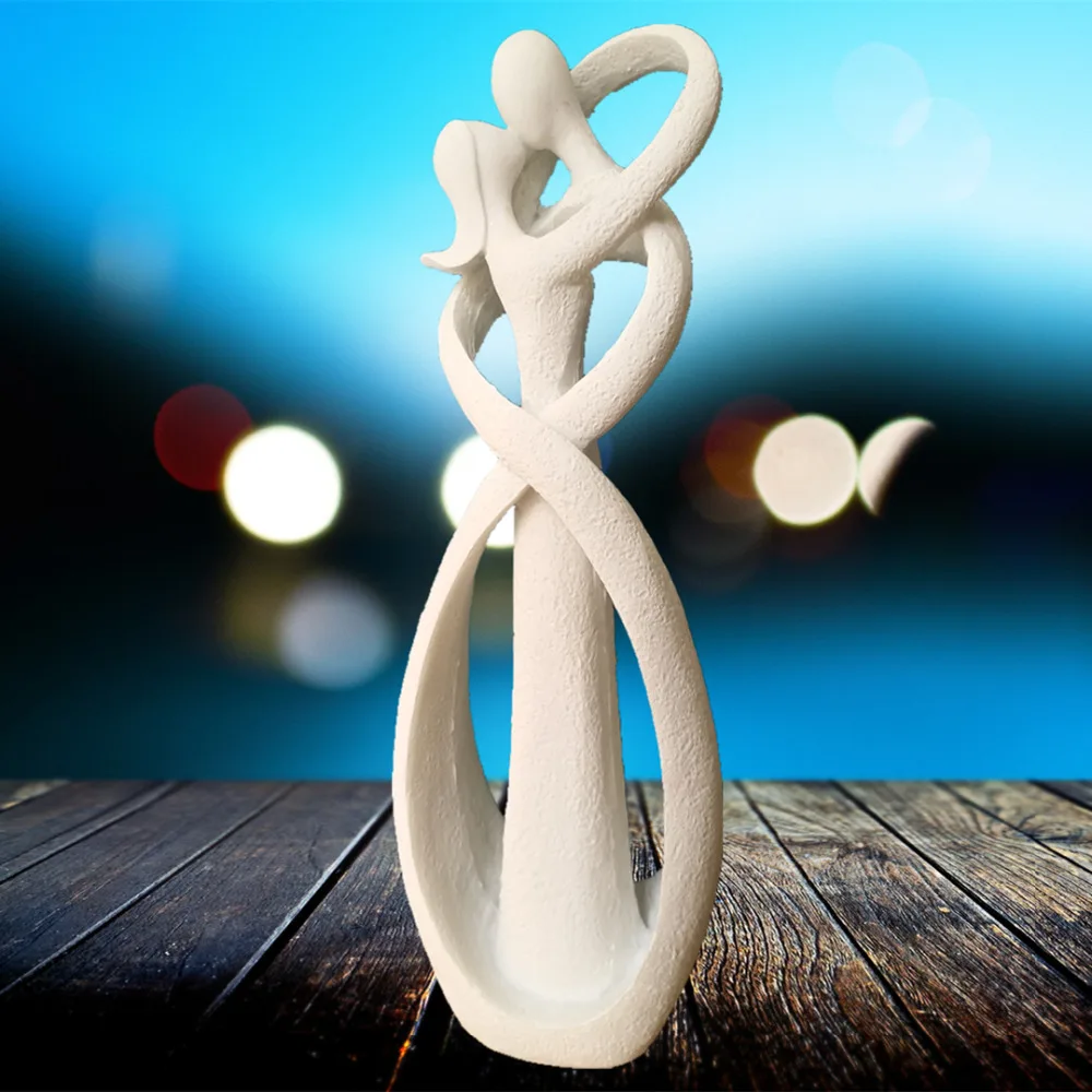 Lover Figurines (8)