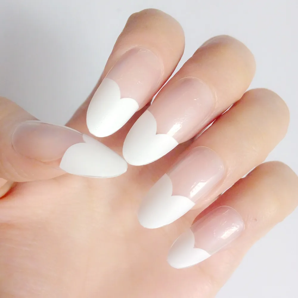 

Clear French Nails Oval Top Artificial Fake Nails Love Pattern False Nails New Design Finger Nails For Lady Z216