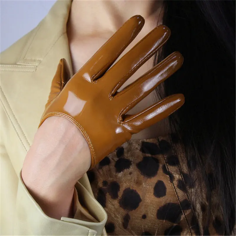 patent leather brown Лакированная кожа перчатки короткий стиль Имитация натуральной кожи 13 см Синтетическая кожа женские полиуретановые перчатки женские замшевые перчатки P38 - Цвет: patent leather brown