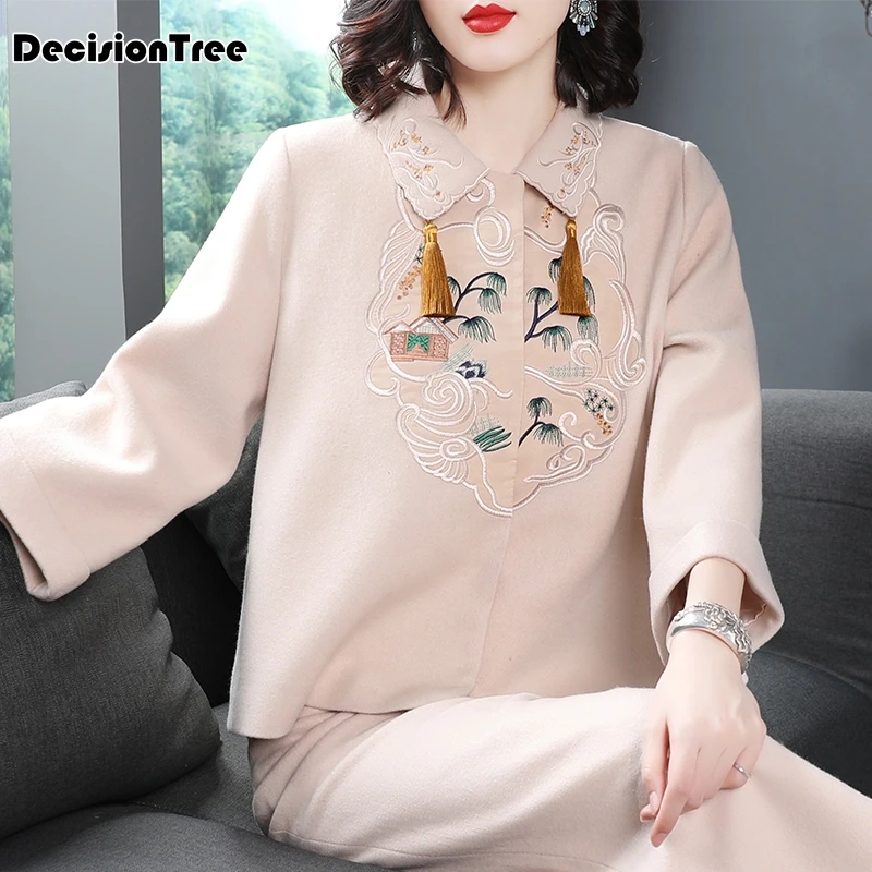 

2019 summer chinese red qipao shirt women's embroidery cheongsam blouse chinese style vintage long sleeve tang suit top