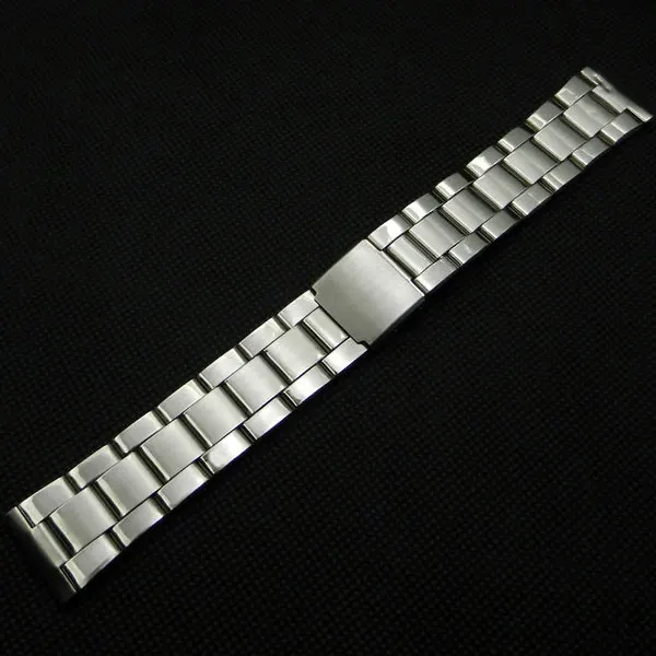 

20mm Silver Width Stainless Steel Mesh Watch Strap With Fold over clasp With 2 Spring Bars GD010320