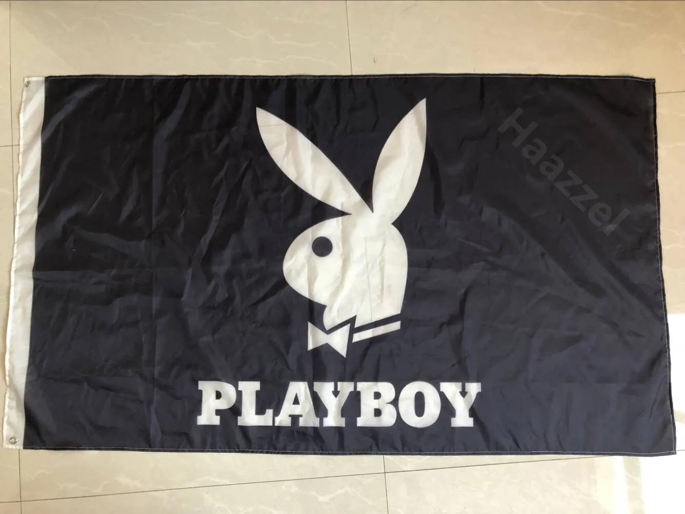 Menakjubkan 30 Gambar Kartun Kelinci Playboy Gambar Ipin